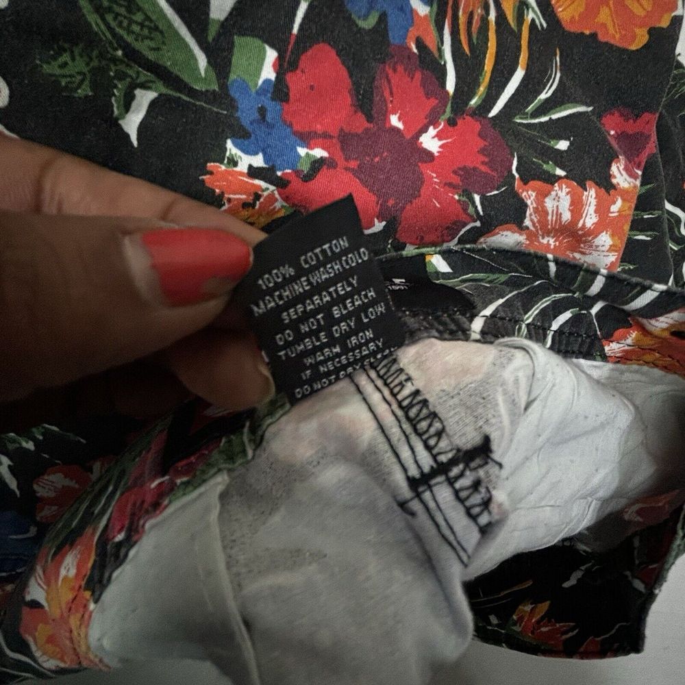 VTG‎ Y2K SouthPole Floral Shorts Mens 36 Skater Street Wear Baggy Hawaiian EUC - Picture 7 of 9